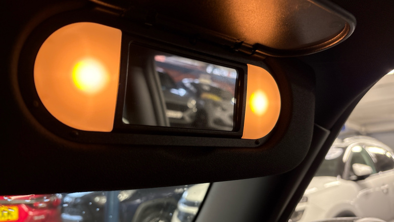 MINI Hatchback 135kW Cooper S Level 2 33kWh 3dr Auto Electric Hatchback